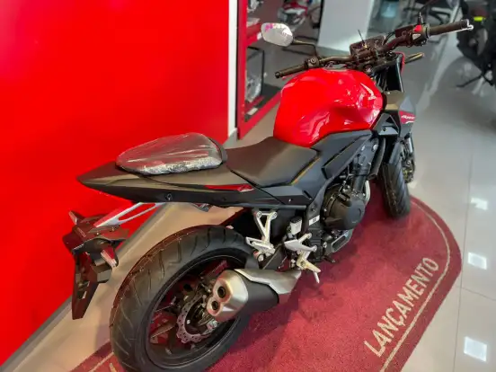HONDA-CB 500 HORNET-2026