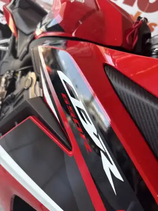 HONDA-CBR 650R ABS-2022