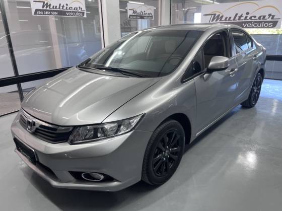 HONDA CIVIC 1.8 LXS 16V FLEX 4P AUTOMÁTICO
