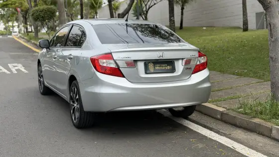 HONDA CIVIC 2.0 LXR 16V FLEX 4P AUTOMÁTICO