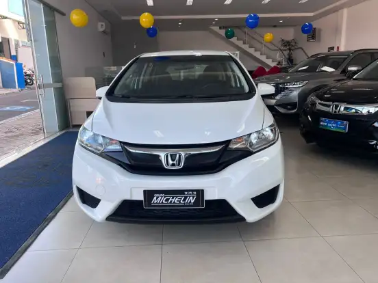 HONDA-FIT-2016