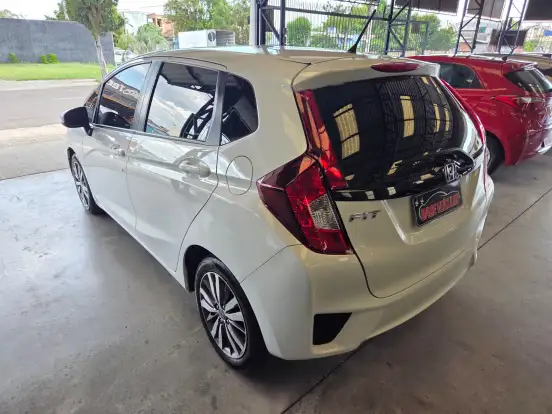 HONDA-FIT-2016