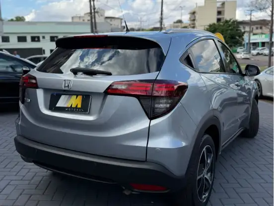 HONDA-HR-V-1.8 16V FLEX LX 4P AUTOMÁTICO HONDA-HR-V-2016