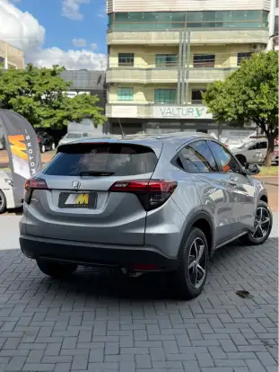 HONDA-HR-V-2016