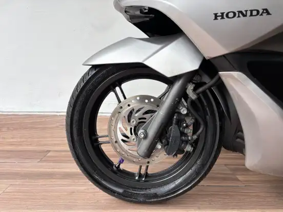 HONDA-PCX DLX-2017