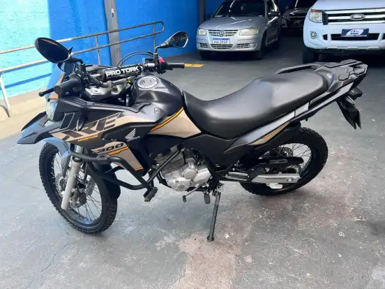 HONDA-XRE 300 ABS HONDA-XRE 300 ABS-2023