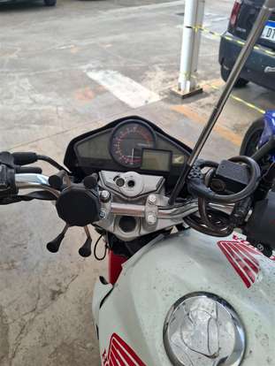 HONDA-CB 300R-2015