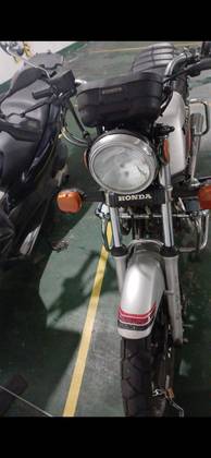HONDA CB 400 