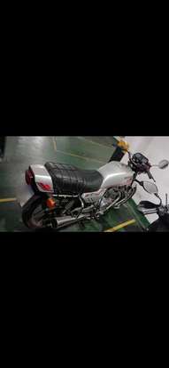 HONDA-CB 400-1983