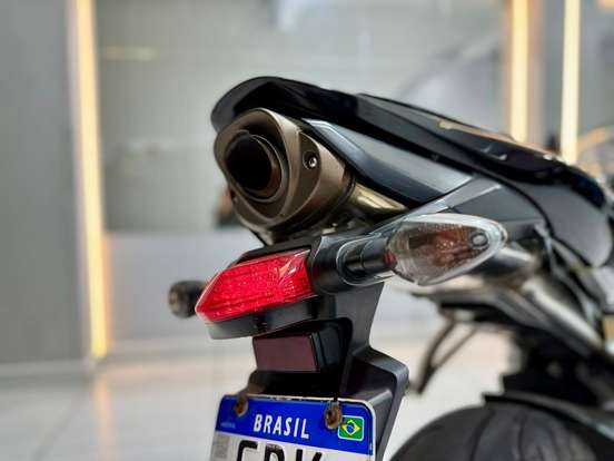 HONDA-CBR 600RR-2011