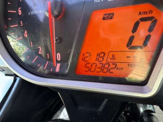HONDA-CBR 1000RR FIREBLADE-2010