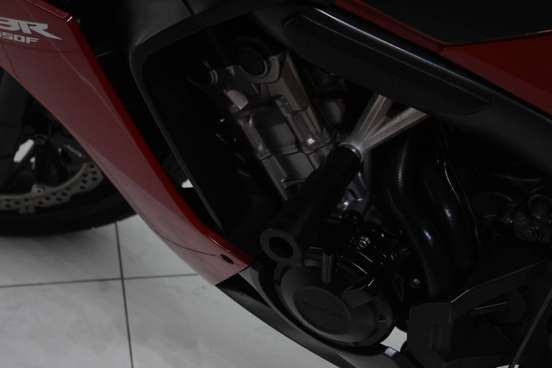 HONDA-CBR 650F-2015