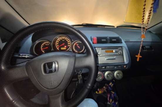 HONDA-FIT-2008