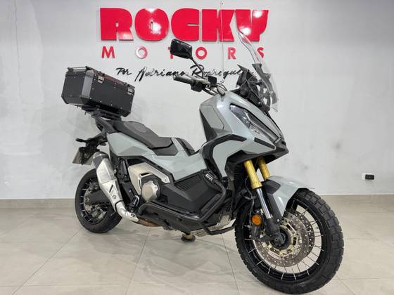 HONDA X-ADV 