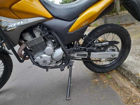 HONDA-XRE 300 HONDA-XRE 300-2011
