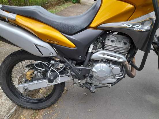 HONDA-XRE 300 HONDA-XRE 300-2011