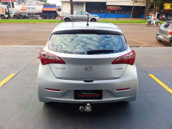 HYUNDAI-HB20-2015