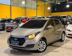 HYUNDAI HB20 1.6 COMFORT PLUS 16V FLEX 4P AUTOMÁTICO HYUNDAI HB20 1.6 COMFORT PLUS 16V FLEX 4P AUTOMÁTICO