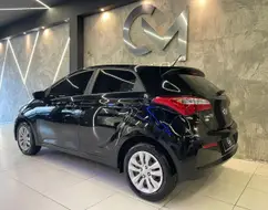 HYUNDAI HB20 1.6 COMFORT PLUS 16V FLEX 4P MANUAL HYUNDAI HB20 1.6 COMFORT PLUS 16V FLEX 4P MANUAL