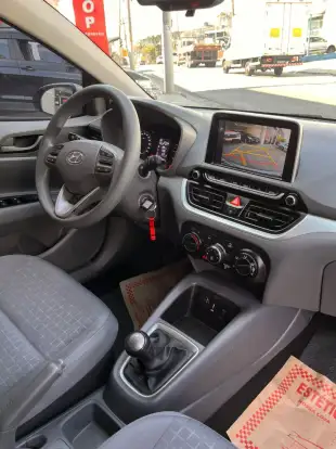 HYUNDAI-HB20S-2025