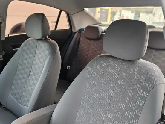 HYUNDAI-HB20S-1.6 COMFORT PLUS 16V FLEX 4P AUTOMÁTICO HYUNDAI-HB20S-2018
