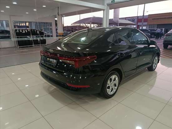 HYUNDAI-HB20S-2024