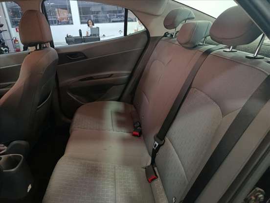 HYUNDAI-HB20S-2024