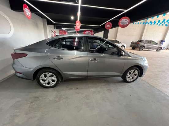 HYUNDAI-HB20S-2024