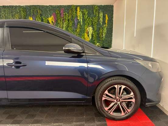 HYUNDAI-HB20S-2023