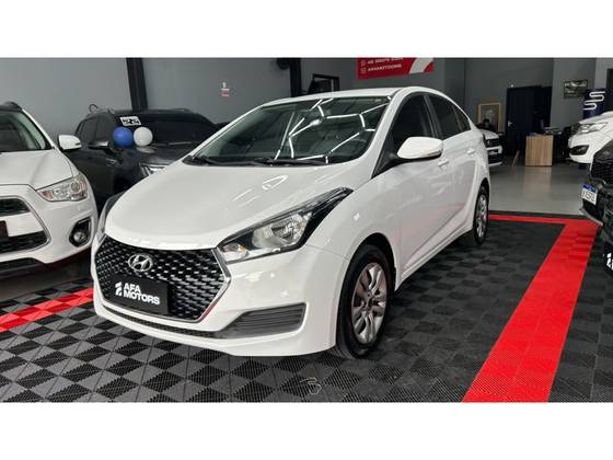 HYUNDAI HB20S 1.6 COMFORT PLUS 16V FLEX 4P MANUAL