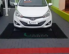HYUNDAI HB20S 1.6 COMFORT PLUS 16V FLEX 4P MANUAL HYUNDAI HB20S 1.6 COMFORT PLUS 16V FLEX 4P MANUAL