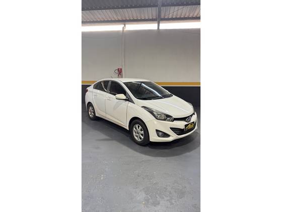 HYUNDAI HB20S 1.6 COMFORT STYLE 16V FLEX 4P MANUAL