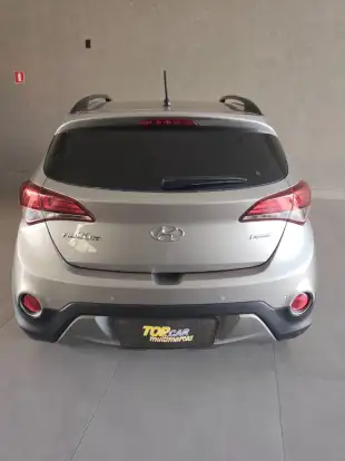 HYUNDAI-HB20X-2016