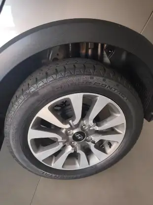 HYUNDAI-HB20X-2016