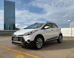 HYUNDAI HB20X 1.6 16V PREMIUM FLEX 4P AUTOMÁTICO HYUNDAI HB20X 1.6 16V PREMIUM FLEX 4P AUTOMÁTICO