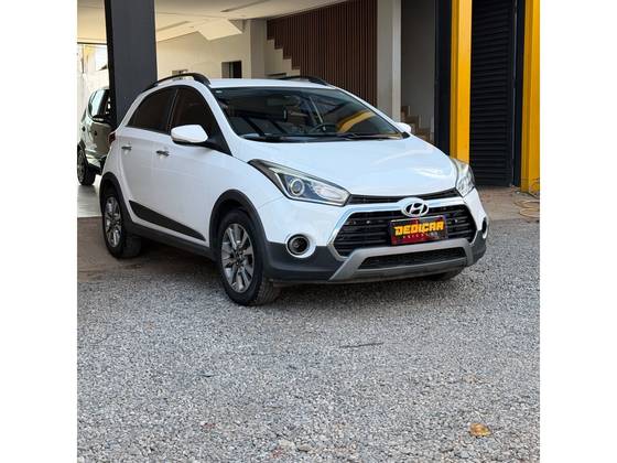 HYUNDAI HB20X 1.6 16V PREMIUM FLEX 4P AUTOMÁTICO
