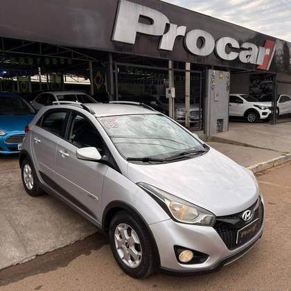 HYUNDAI HB20X 1.6 16V STYLE FLEX 4P AUTOMÁTICO