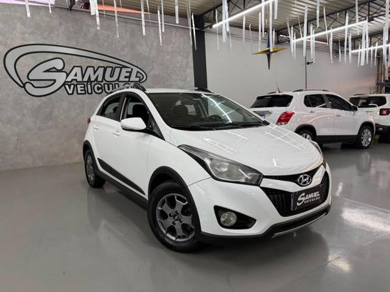 HYUNDAI HB20X 1.6 16V STYLE FLEX 4P MANUAL