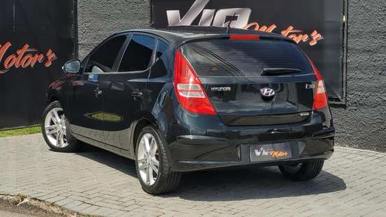 HYUNDAI-I30-2009