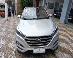 HYUNDAI TUCSON 1.6 16V T-GDI GASOLINA GLS ECOSHIFT HYUNDAI TUCSON 1.6 16V T-GDI GASOLINA GLS ECOSHIFT
