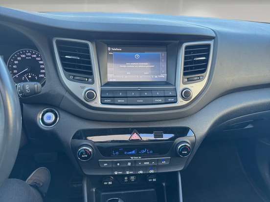 HYUNDAI-TUCSON-2021