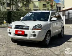 HYUNDAI TUCSON 2.0 MPFI GLS 16V 143CV 2WD FLEX 4P AUTOMÁTICO HYUNDAI TUCSON 2.0 MPFI GLS 16V 143CV 2WD FLEX 4P AUTOMÁTICO