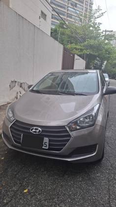 HYUNDAI HB20 1.0 COMFORT 12V FLEX 4P MANUAL