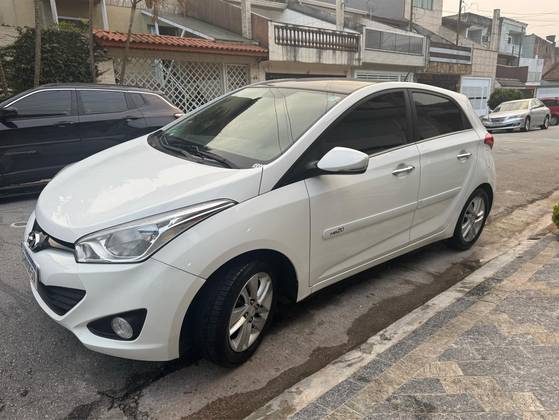HYUNDAI HB20 1.6 PREMIUM 16V FLEX 4P AUTOMÁTICO