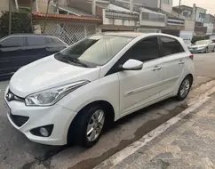 HYUNDAI HB20 1.6 PREMIUM 16V FLEX 4P AUTOMÁTICO HYUNDAI HB20 1.6 PREMIUM 16V FLEX 4P AUTOMÁTICO
