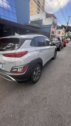 HYUNDAI-KONA-2023