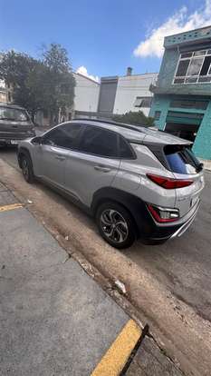 HYUNDAI-KONA-2023