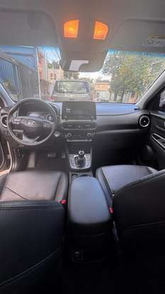 HYUNDAI-KONA-2023