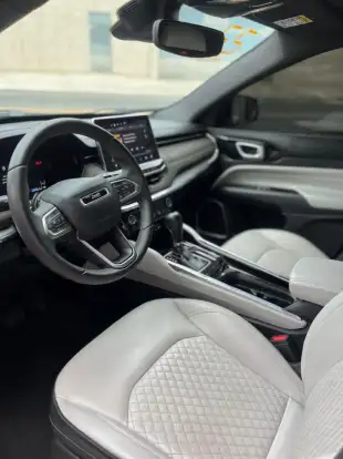 JEEP-COMMANDER-2022