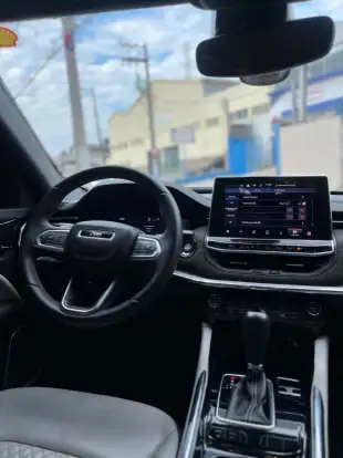 JEEP-COMMANDER-2022
